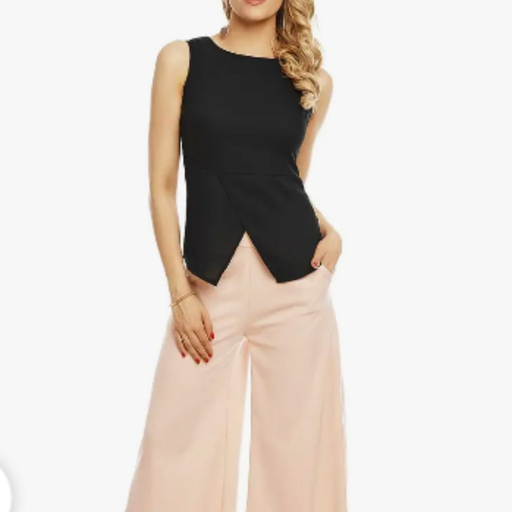 Elegant black blouse NWT.